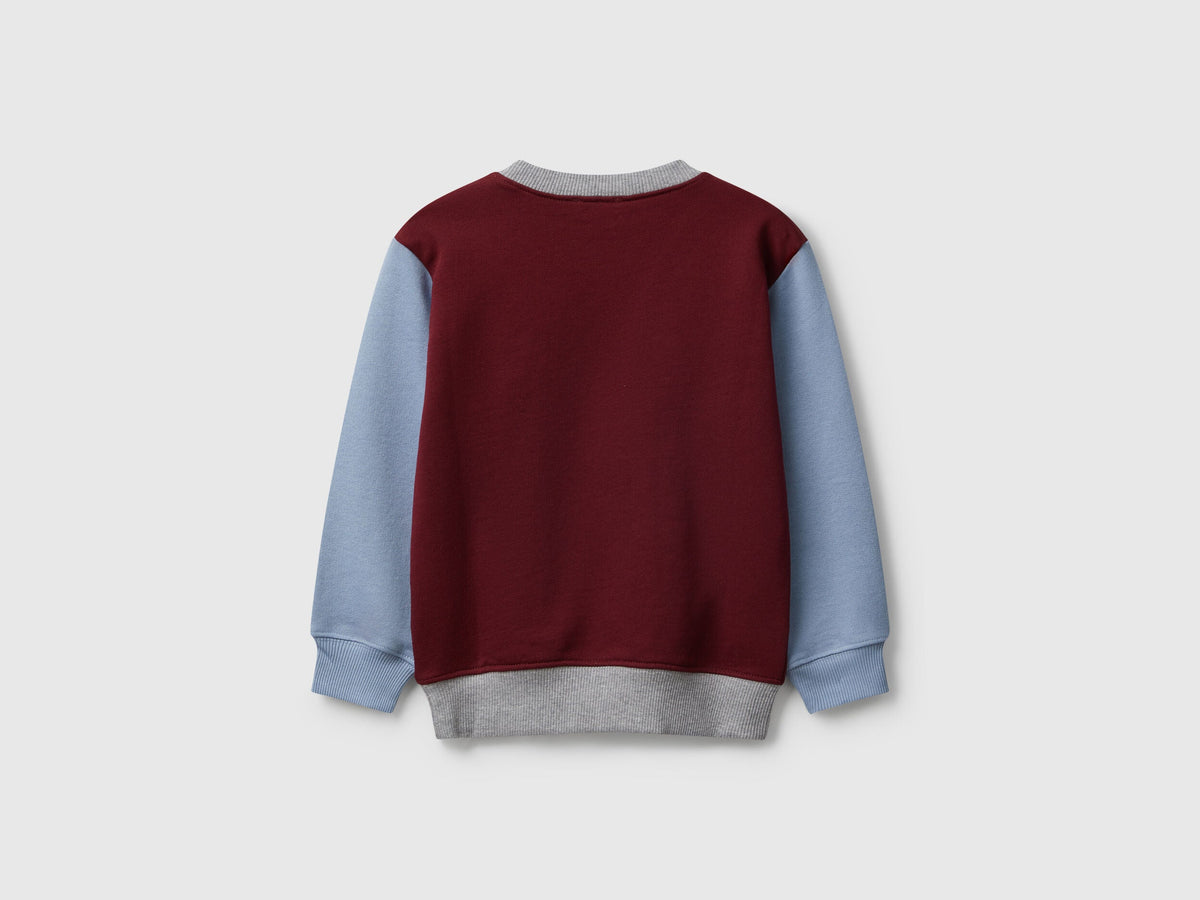 Benetton_Burgundy_Regular Fit Tracksuit with Print_G10JY-GF010S_901_03