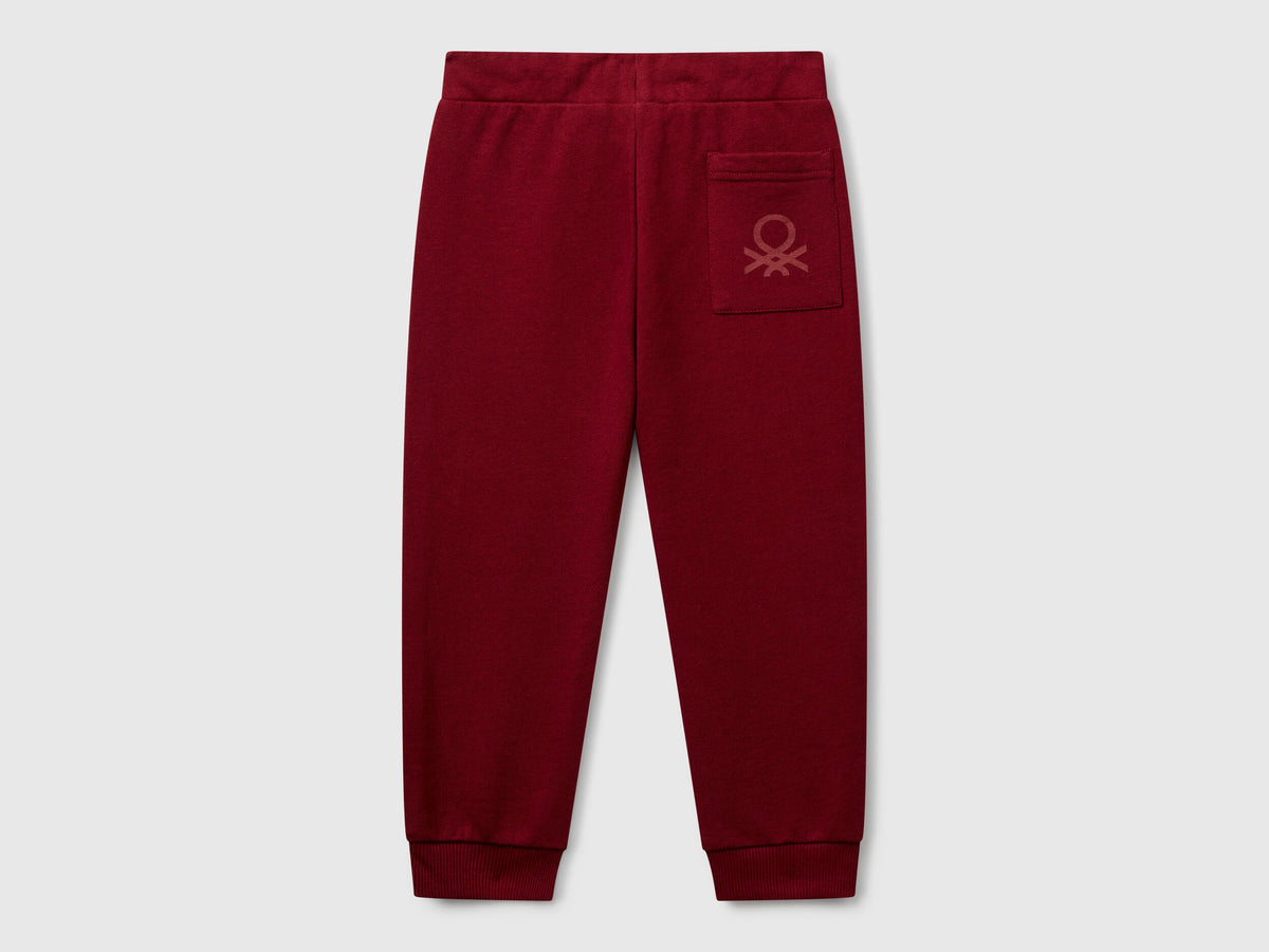 Benetton_Burgundy_Regular Fit Tracksuit with Print_G10JY-GF010S_901_06