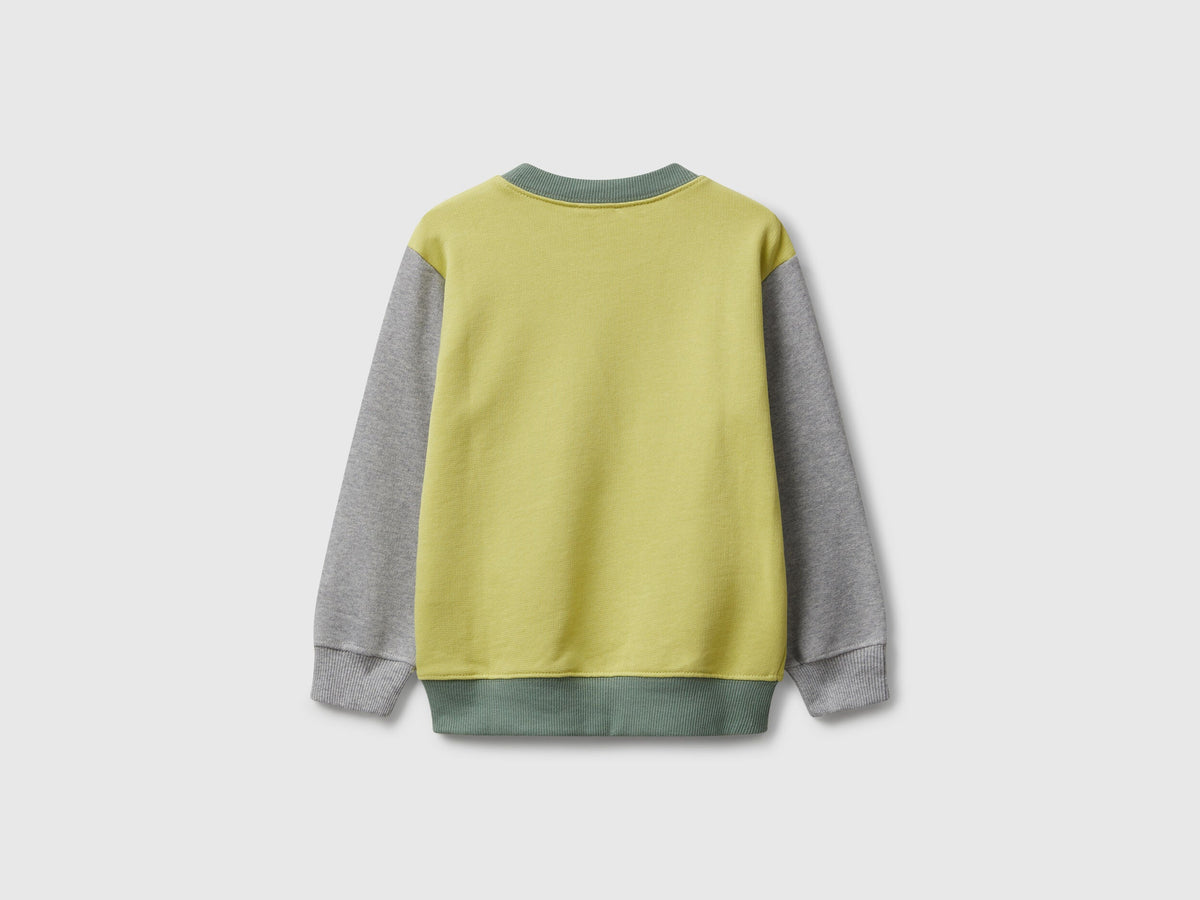 Benetton_Olive Green_Regular Fit Tracksuit with Print_G10JY-GF010S_902_03