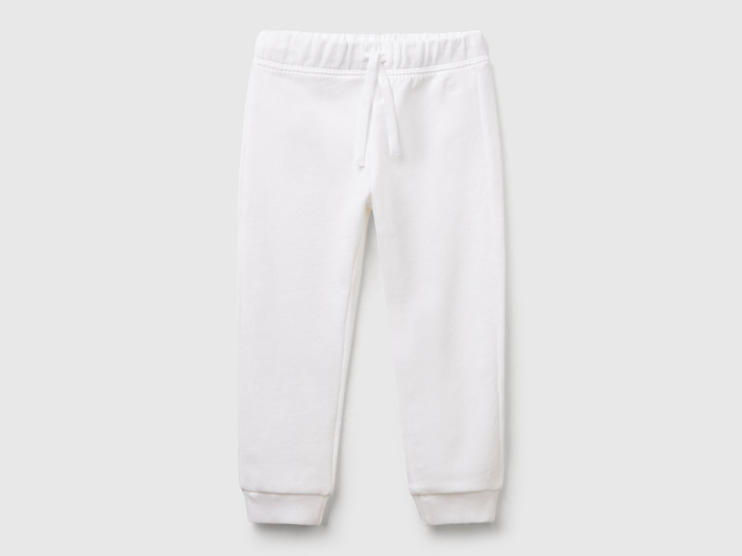 Benetton_Creamy White_Tracksuit with Glittery Print_G503U-GF01NS_074_05