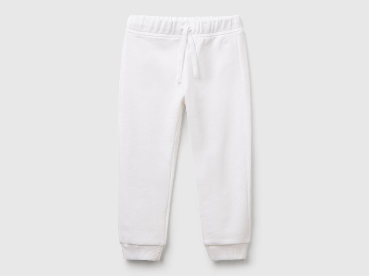 Benetton_Creamy White_Tracksuit with Glittery Print_G503U-GF01NS_074_05