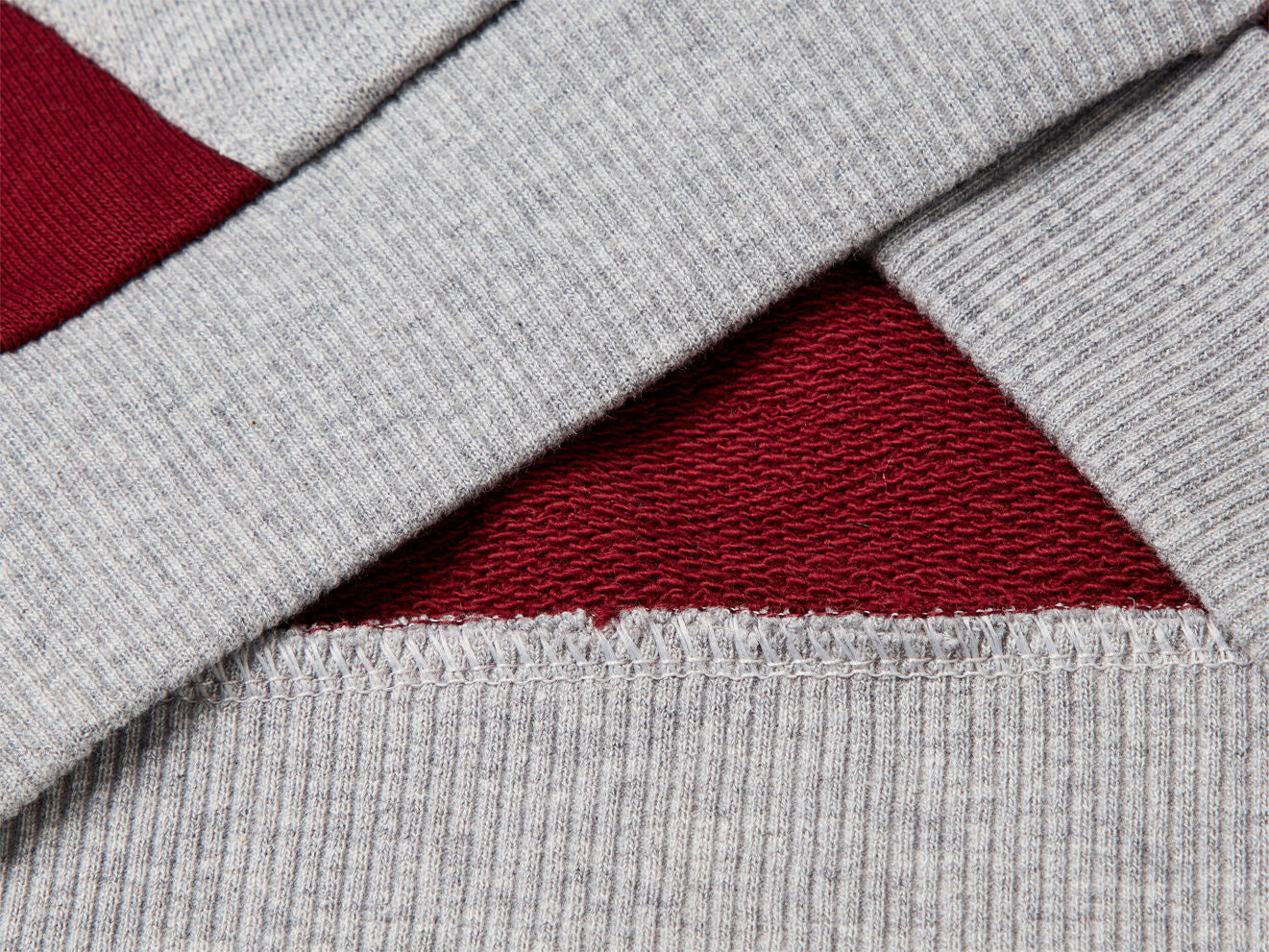 Benetton_Burgundy_Cotton Tracksuit with Logo_G503X-GF010S_901_04