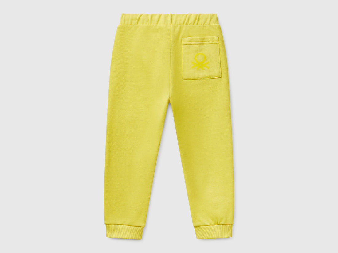 Benetton boys green organic cotton sweatpants with logo side view