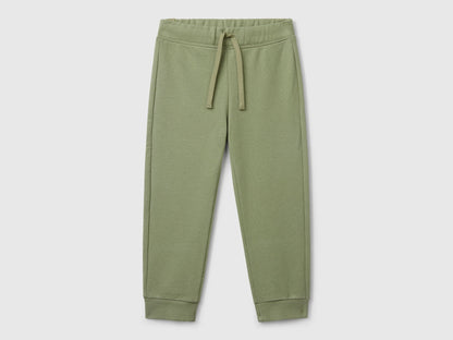 Front flat lay of green boys&