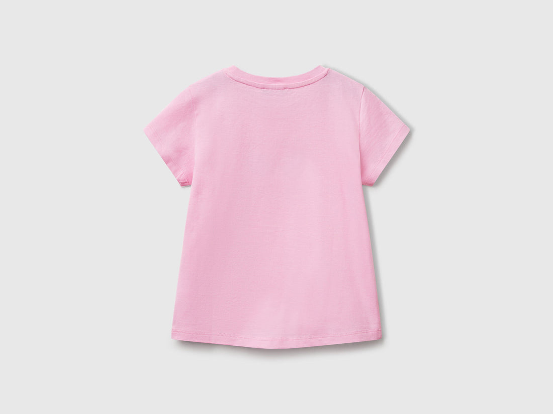 Back view of a kids&