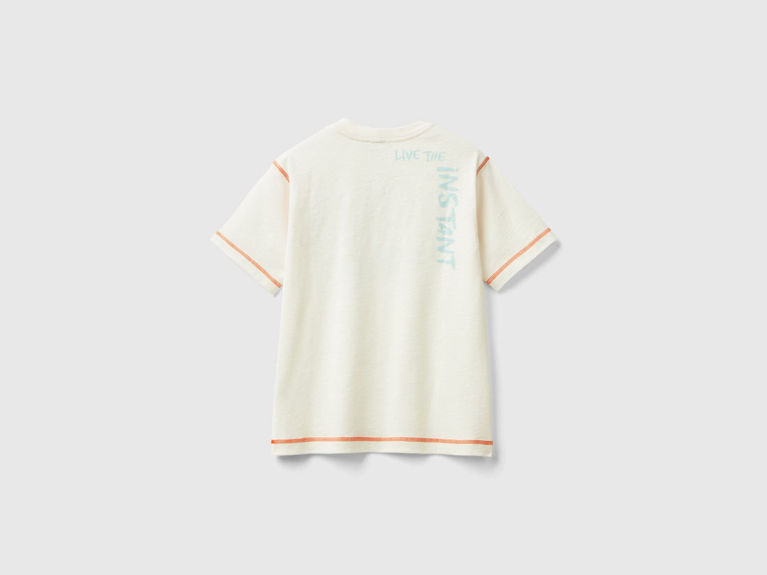 Back view of a plain white kids&