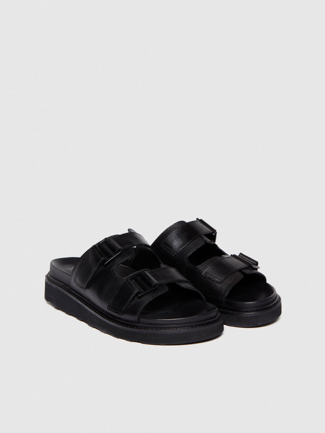 Front view of a pair of men&