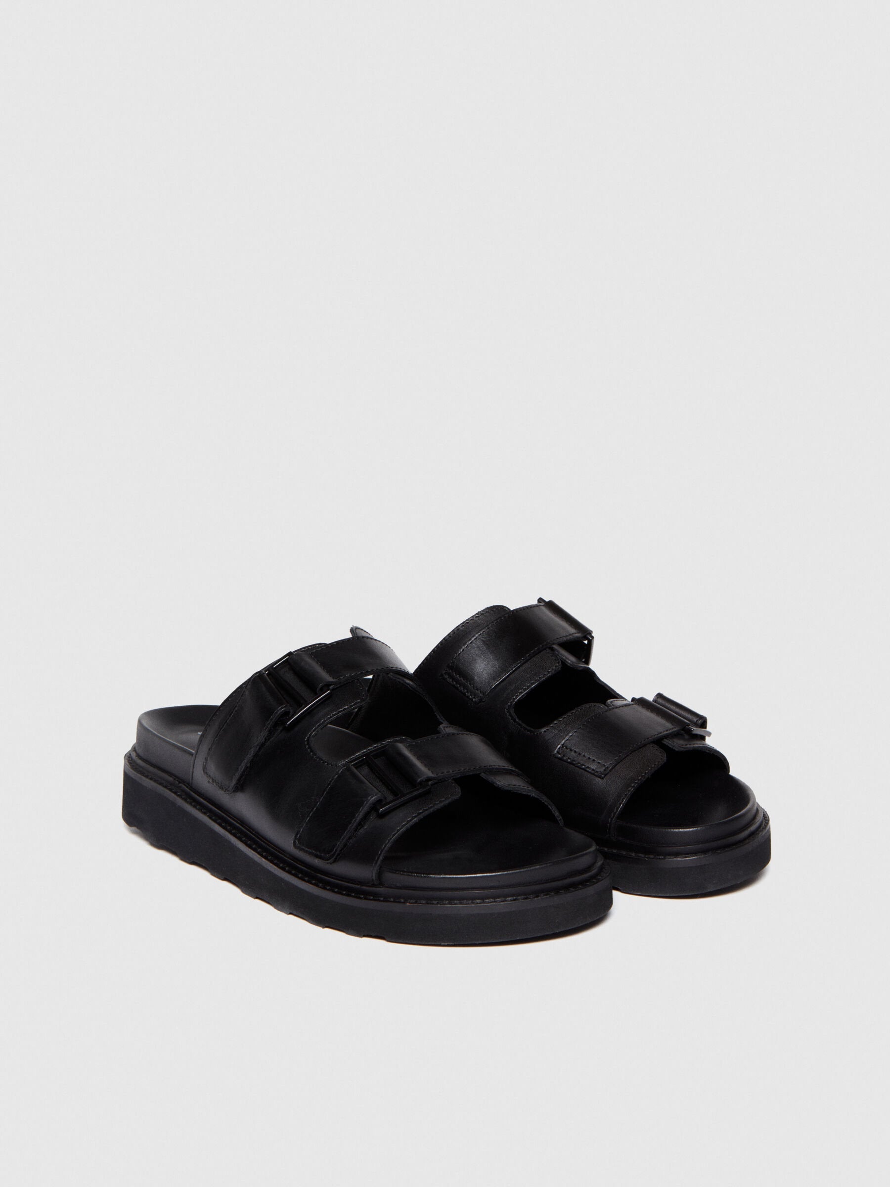 Front view of a pair of men&