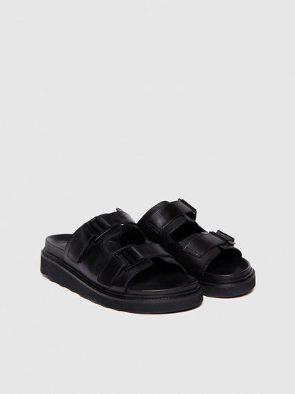 Front view of a pair of men&