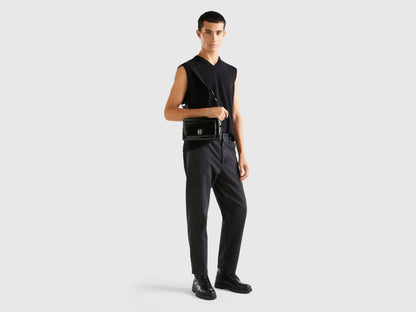 Black Vest In Pure Merino Wool_1002U400L_100_03