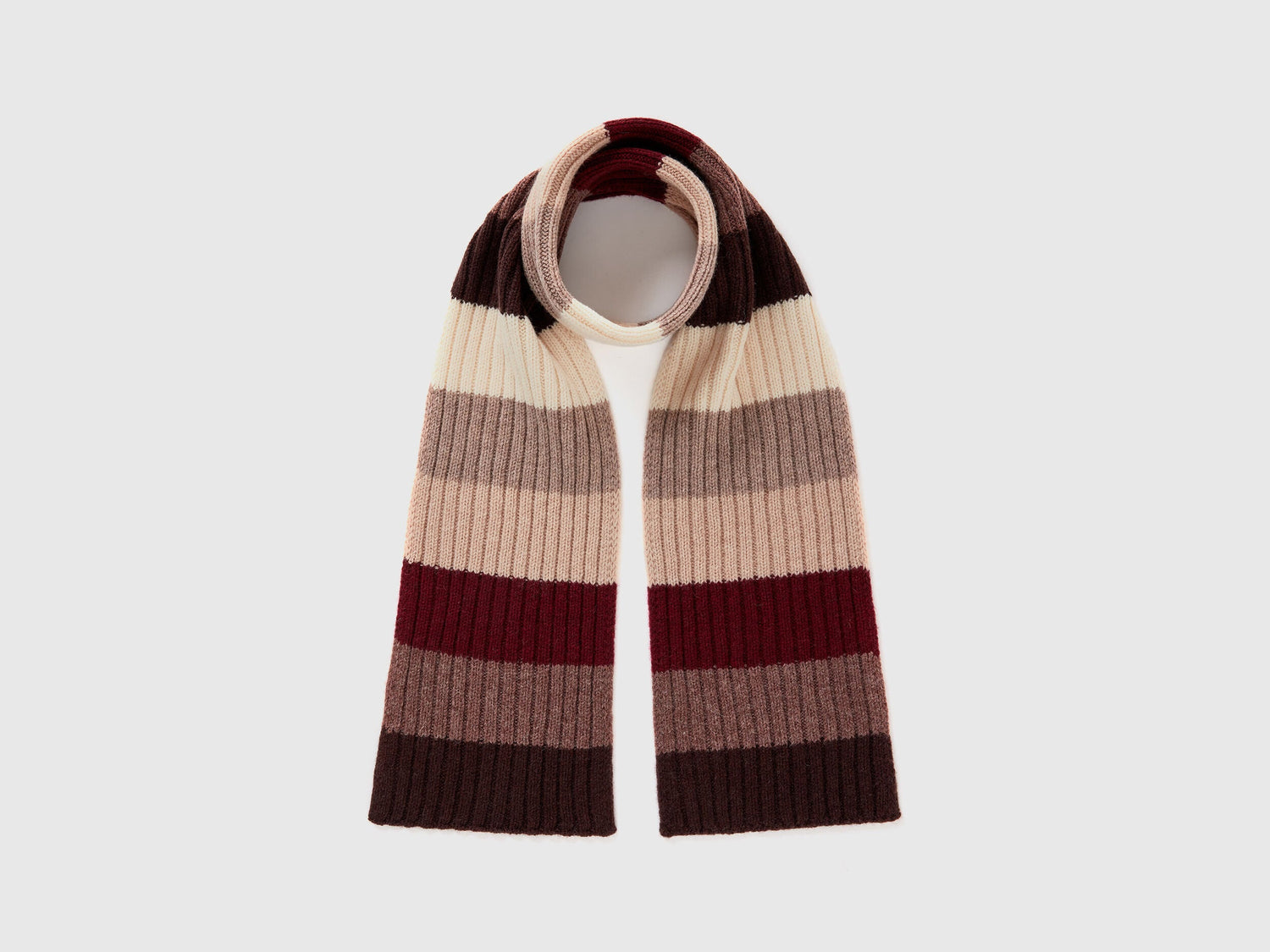 Striped Scarf In Pure Shetland Wool_123MKU00E_511_01