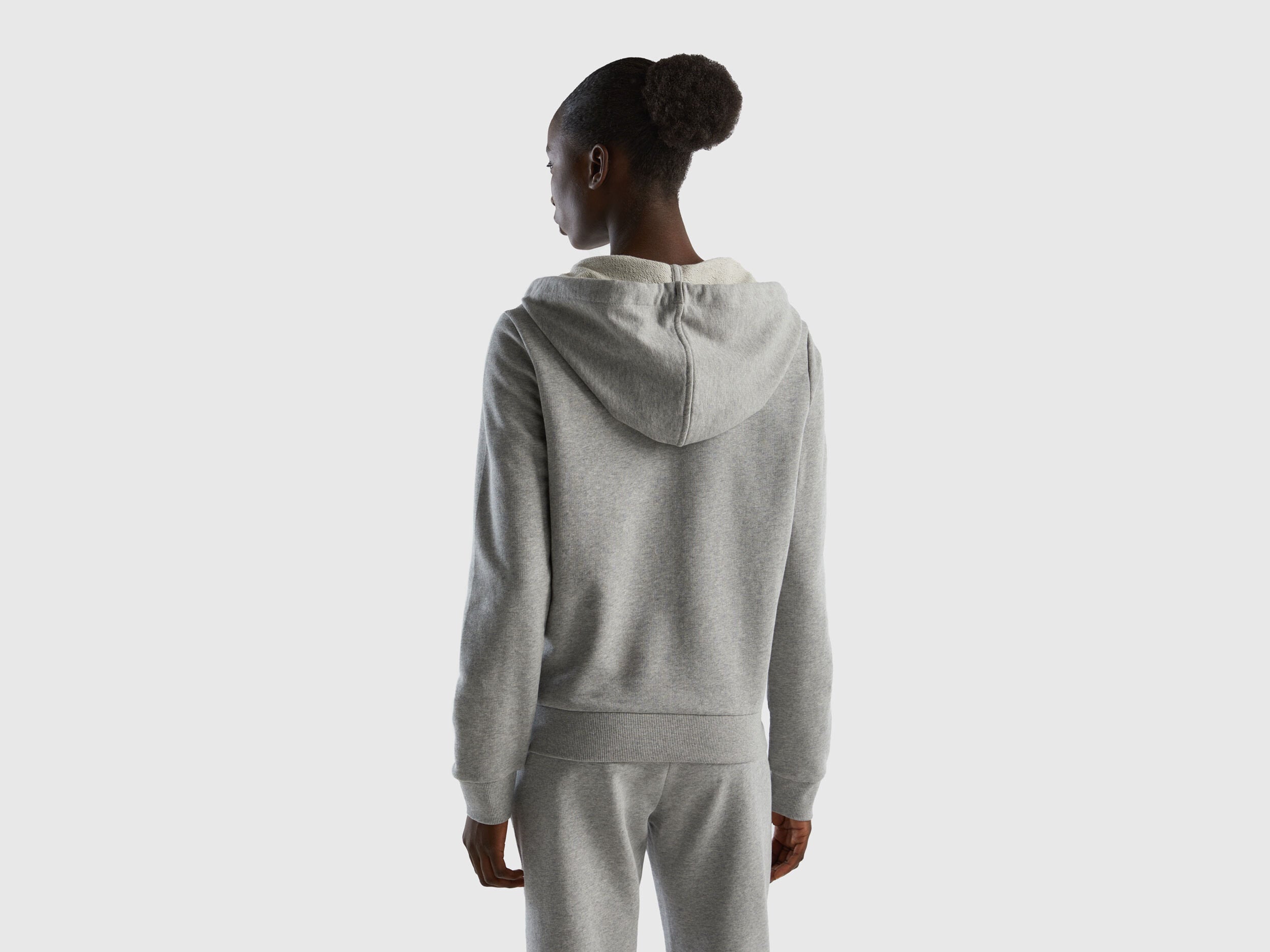 Cotton Sweatshirt With Zip And Hood_3J68D5009_501_02