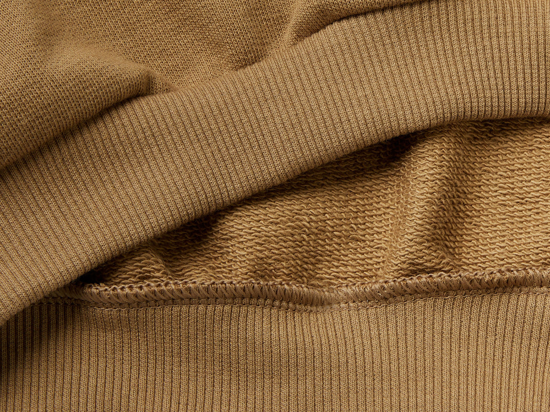 Sweatshirt With Collar And "Be" Embroidery