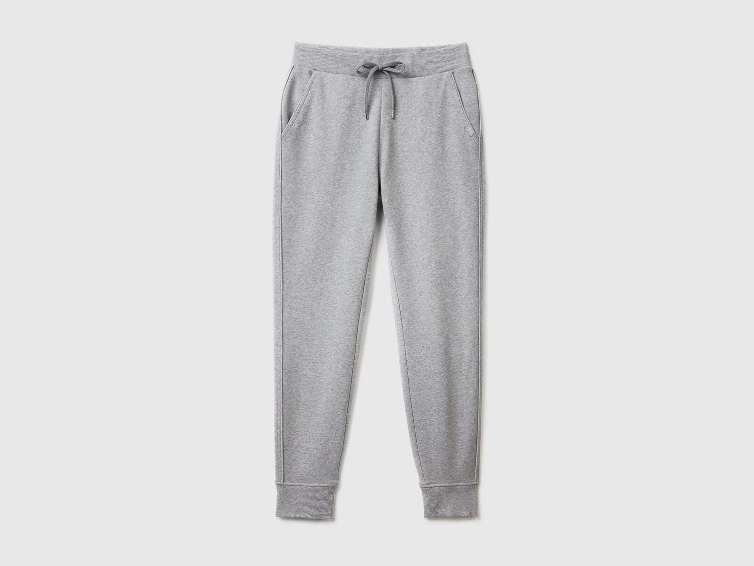 SWEATPANTS WITH DRAWSTRING