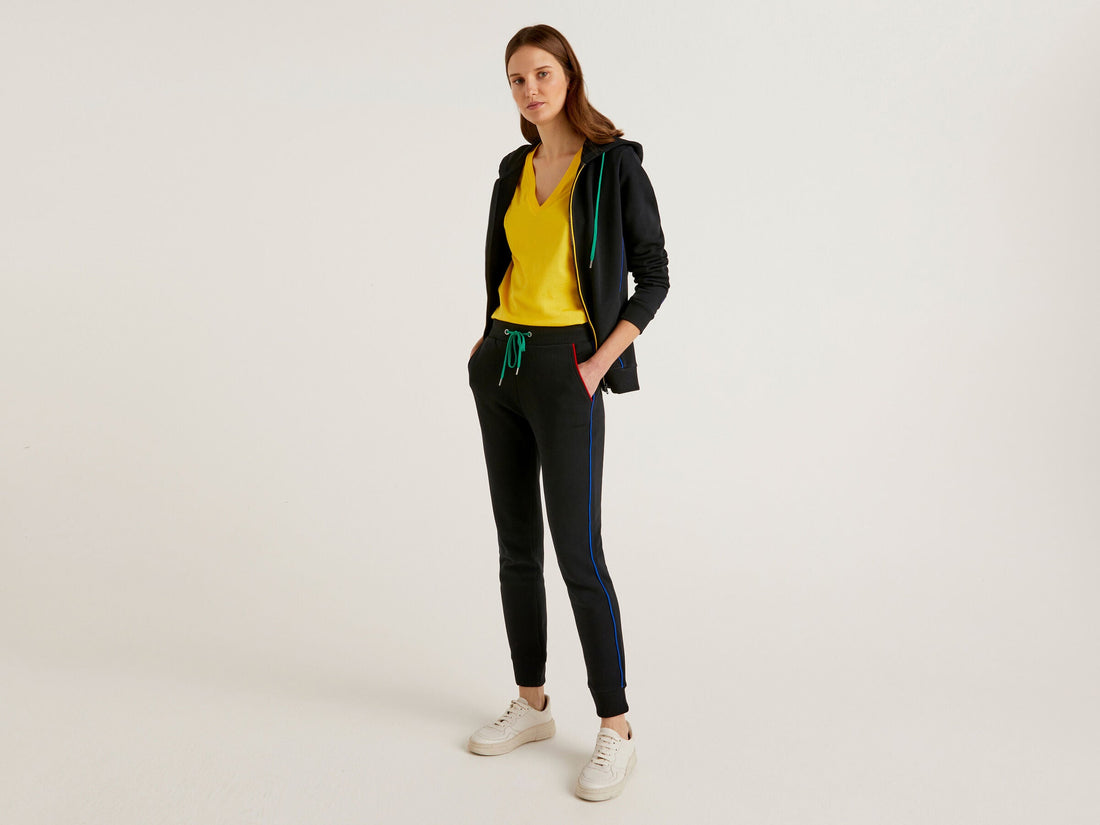Sweatpants With Drawstring
