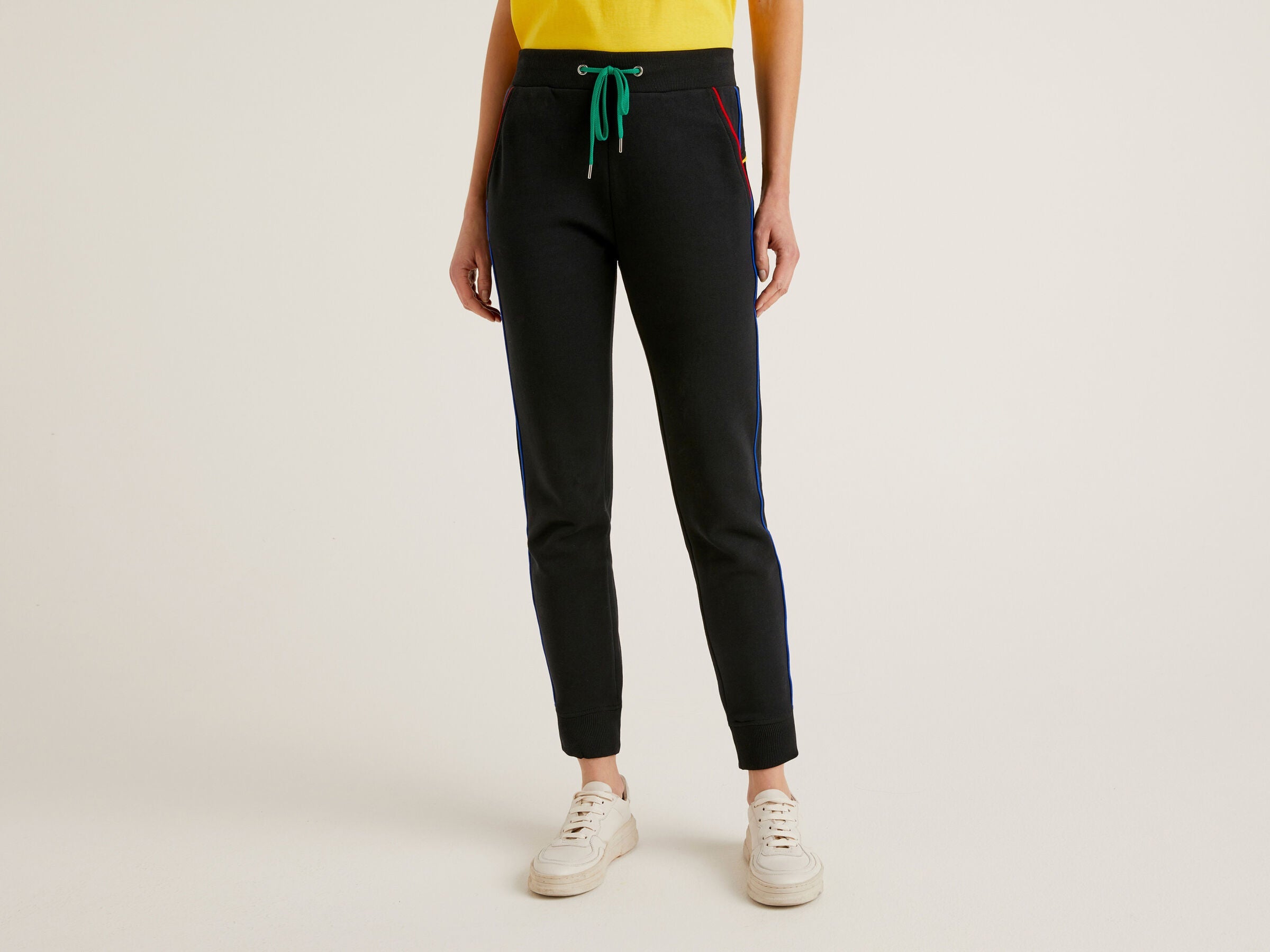 Sweatpants With Drawstring
