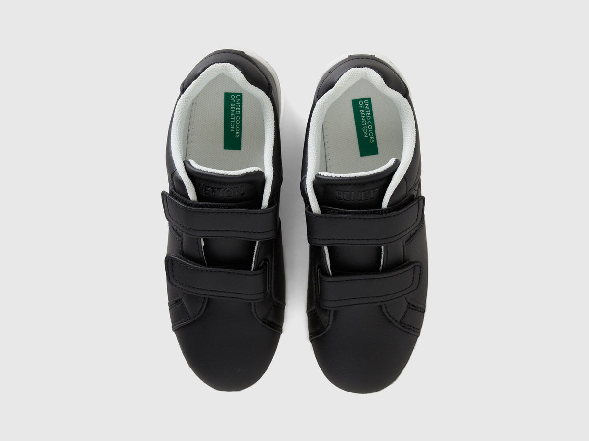 Low-Top Sneakers With Logo_8H6DCD00S_700_04