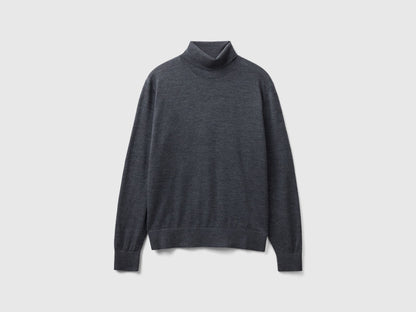 Flat lay front view of a grey turtleneck sweater for men.